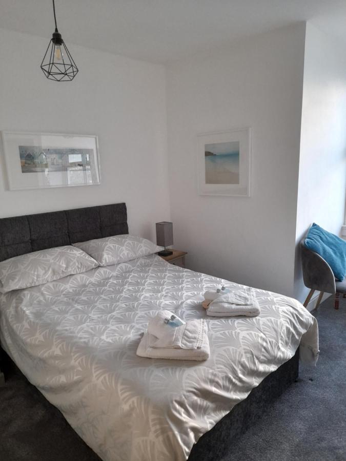 Tregella Guest House New Quay エクステリア 写真